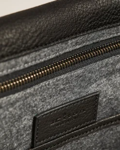 BLACK GRAINED STAG-LEATHER SHOULDER BAG