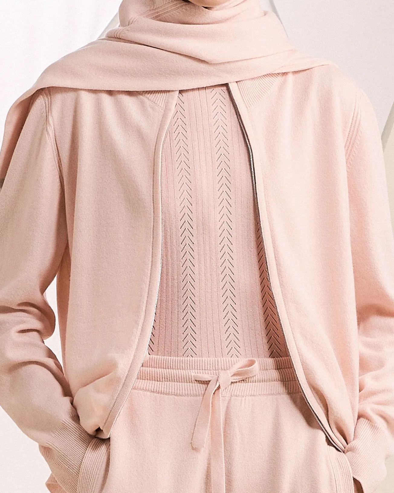 CASHMERE CARDIGAN