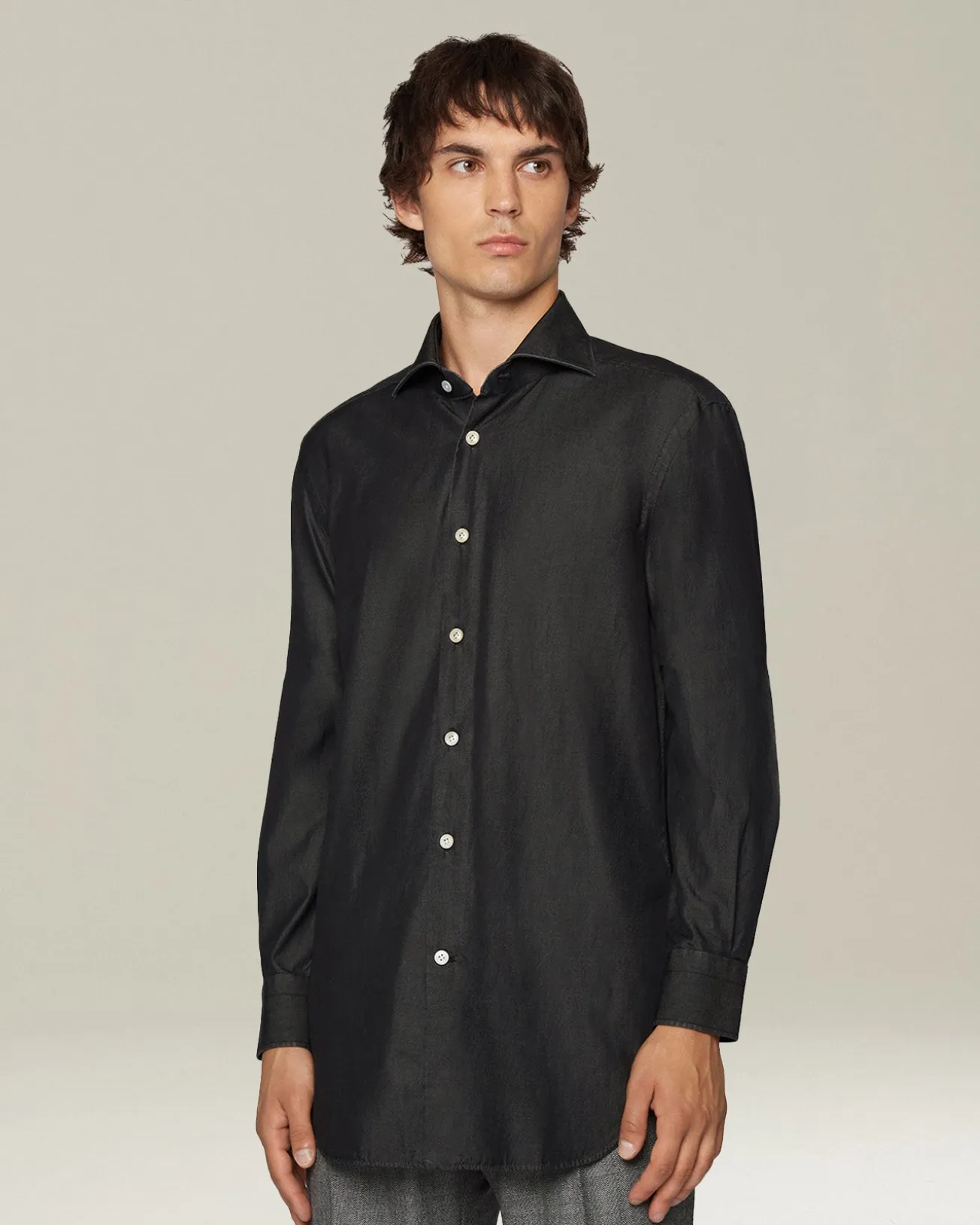 CASUAL DENIM SHIRT