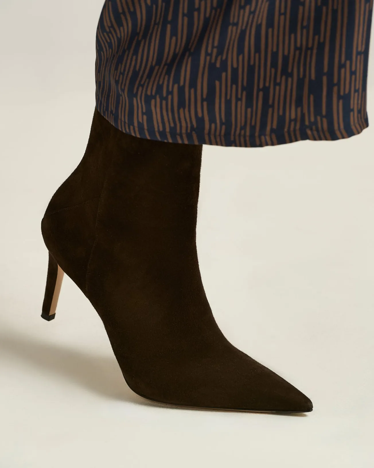 DARK BROWN SUEDE ANKLE BOOTS WITH STILETTO HEEL