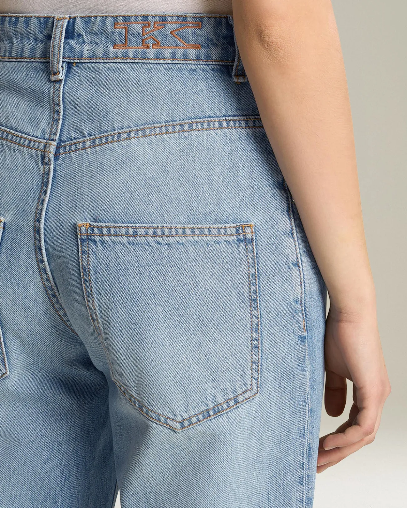 DENIM TAILORED JEANS