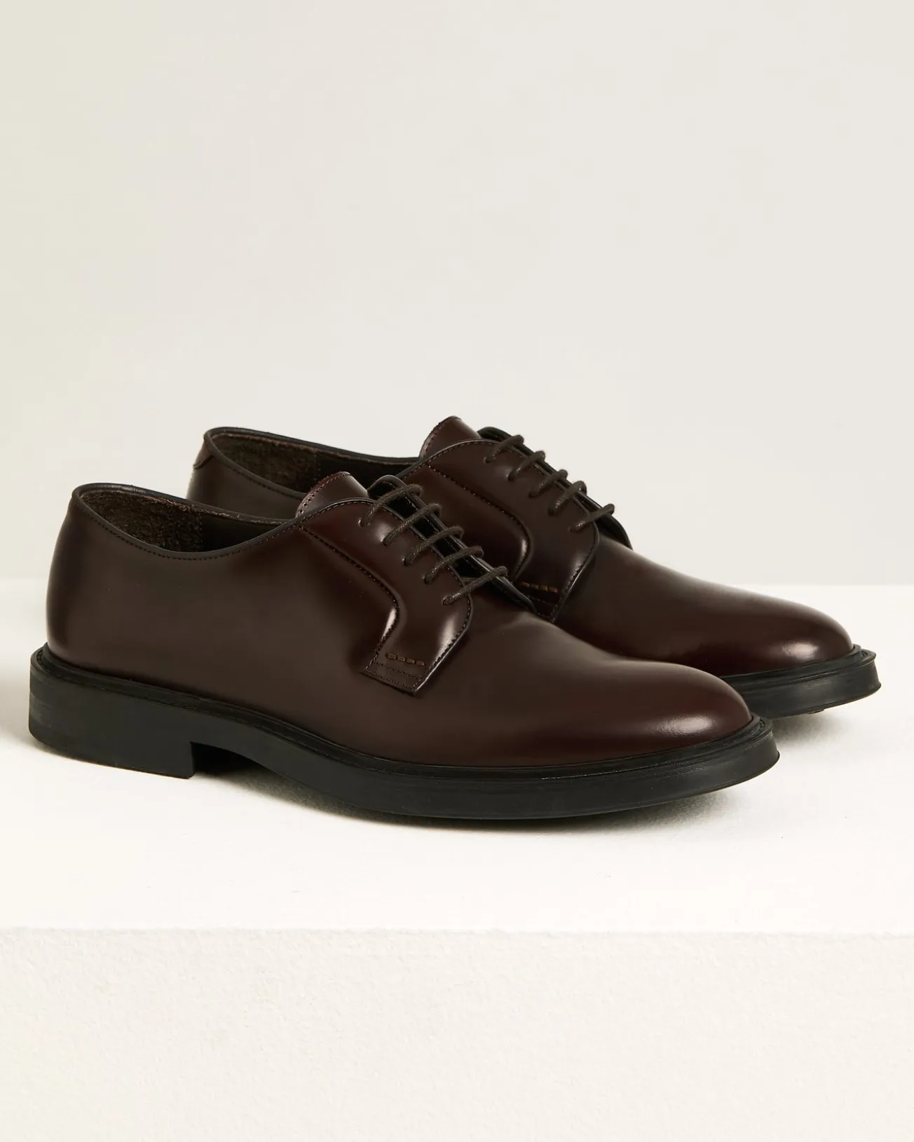 DERBY IN SMOOTH CALFSKIN BORDEAUX WITH RUBBER SOLE