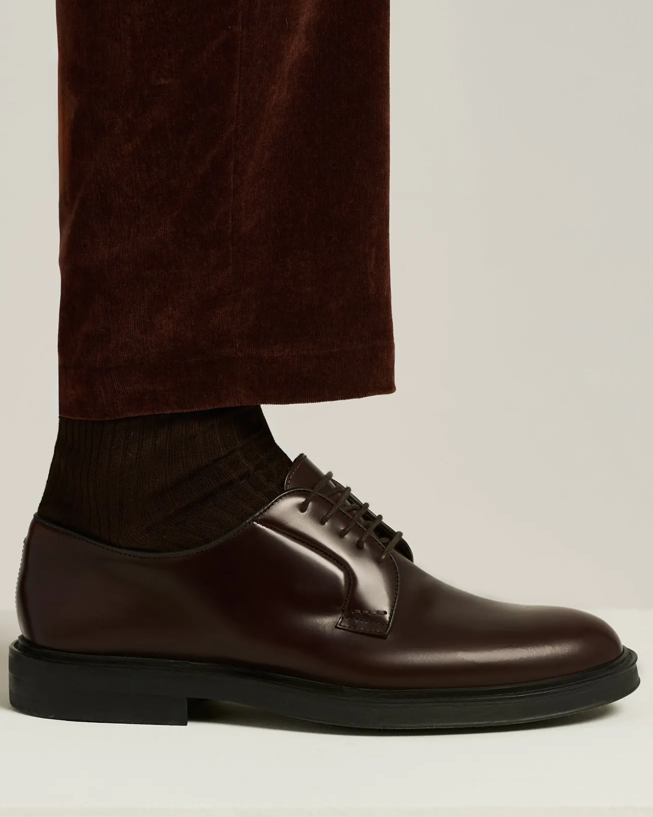 DERBY IN SMOOTH CALFSKIN BORDEAUX WITH RUBBER SOLE