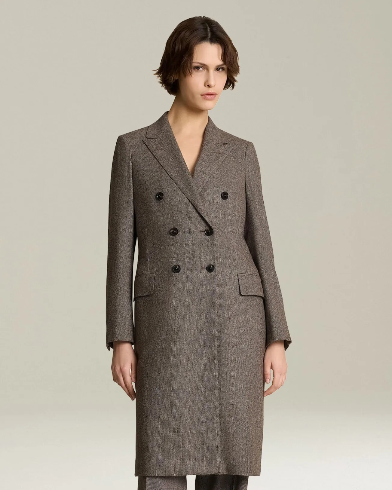 DOUBLE-BREASTED WOOL AND CASHMERE COAT