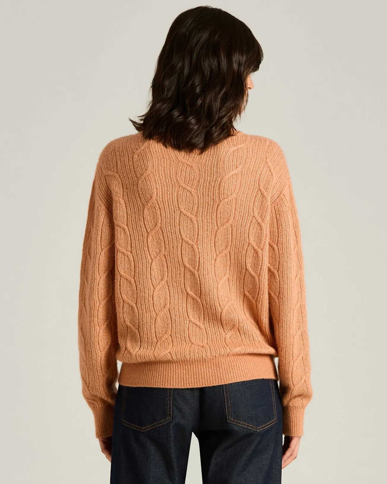 FINE YARN CREWNECK SWEATER IN PEACH/PINK AND WHITE