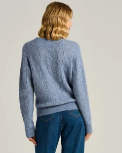 FINE YARN V-NECK SWEATER