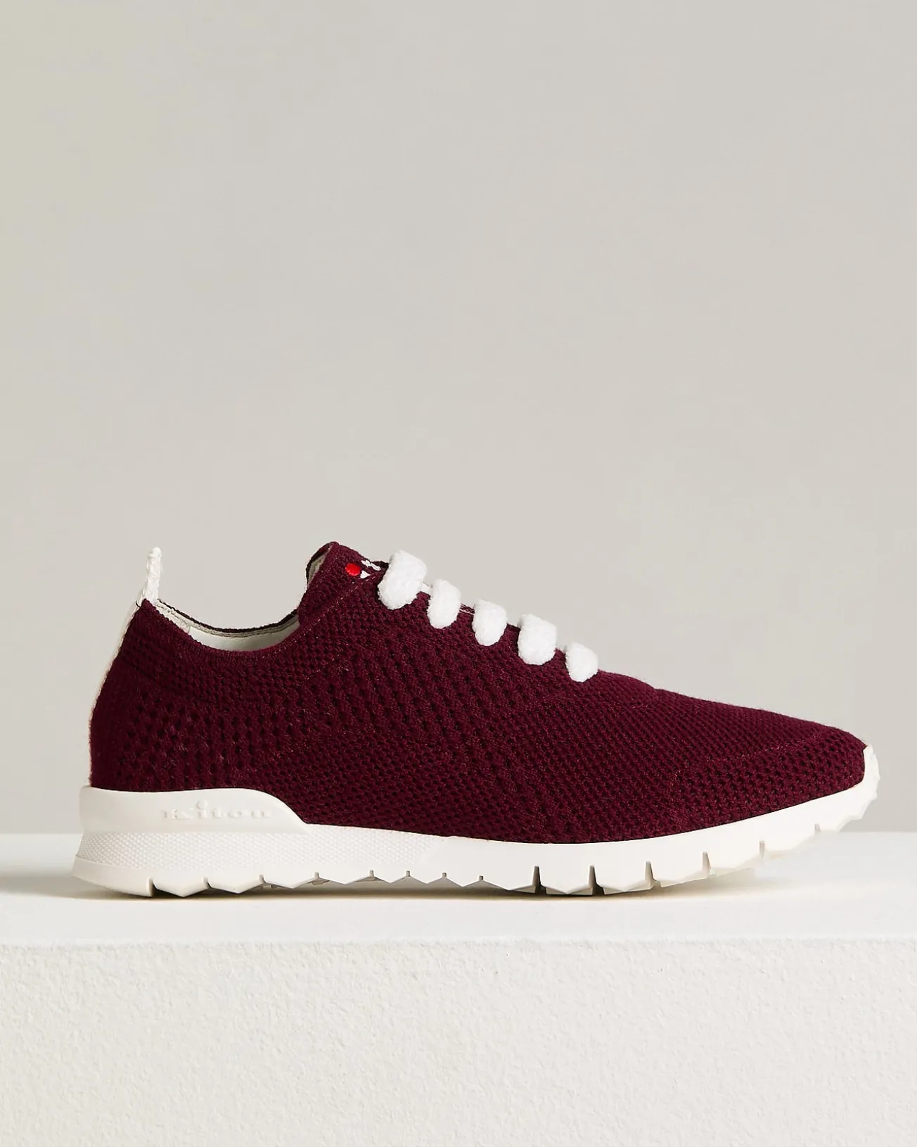 FIT BURGUNDY CASHMERE SNEAKERS