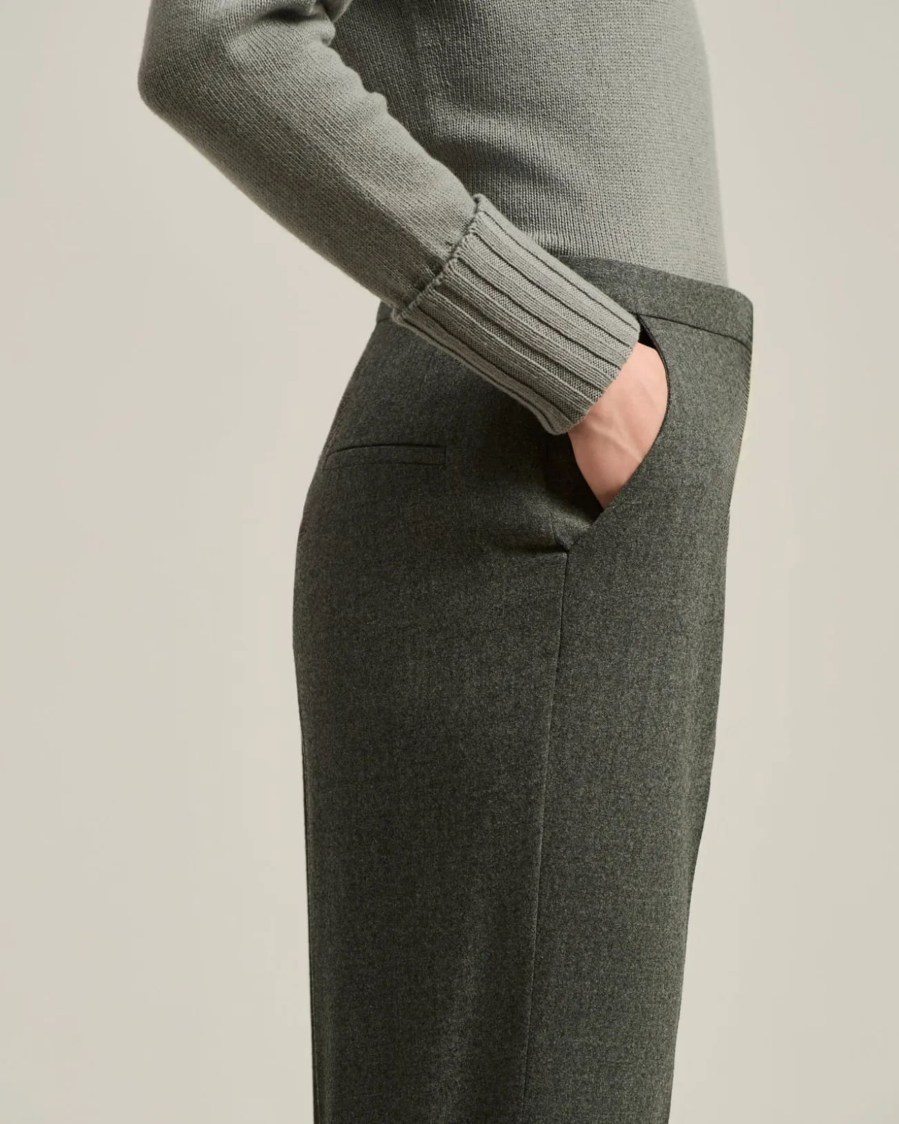 GRAY WIDE-LEG TROUSERS IN VIRGIN WOOL