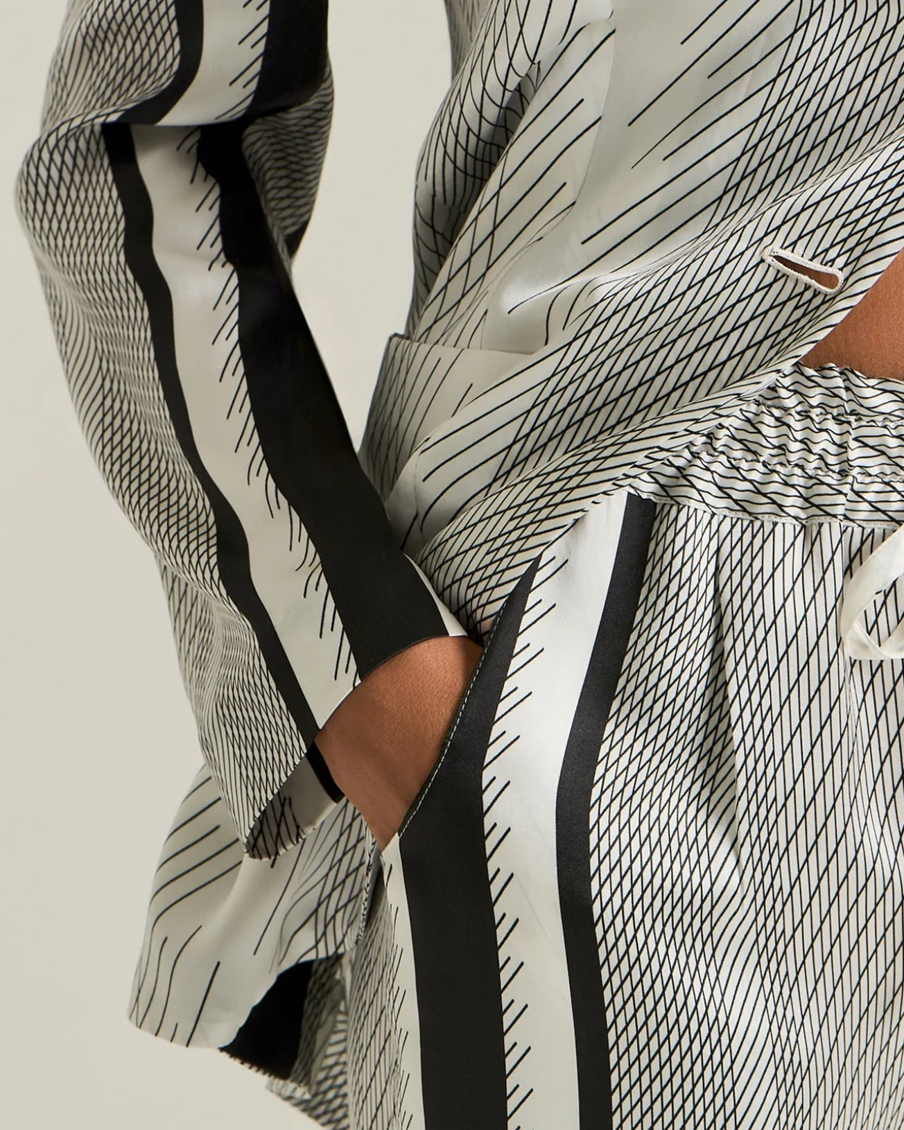 JACKET SILK