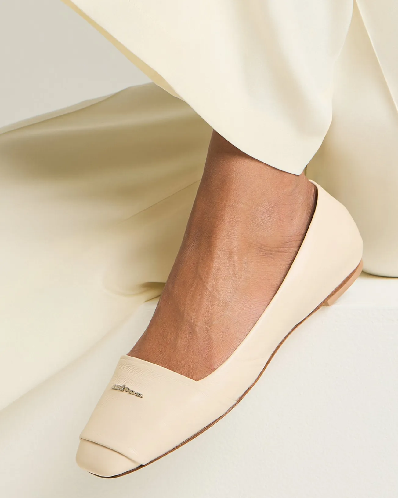 LEATHER BALLET FLAT