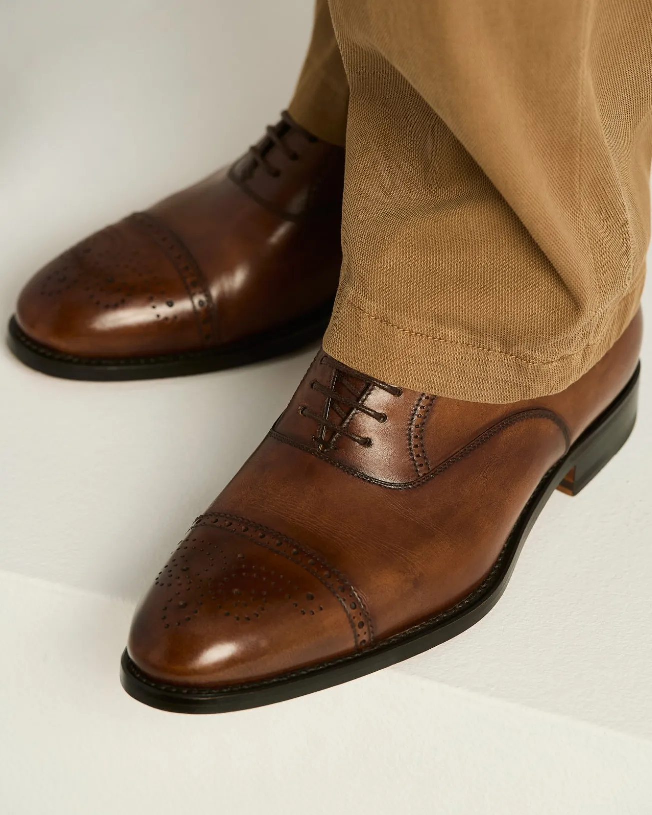 LEATHER LACE-UP SHOE DARK BROWN CALFSKIN