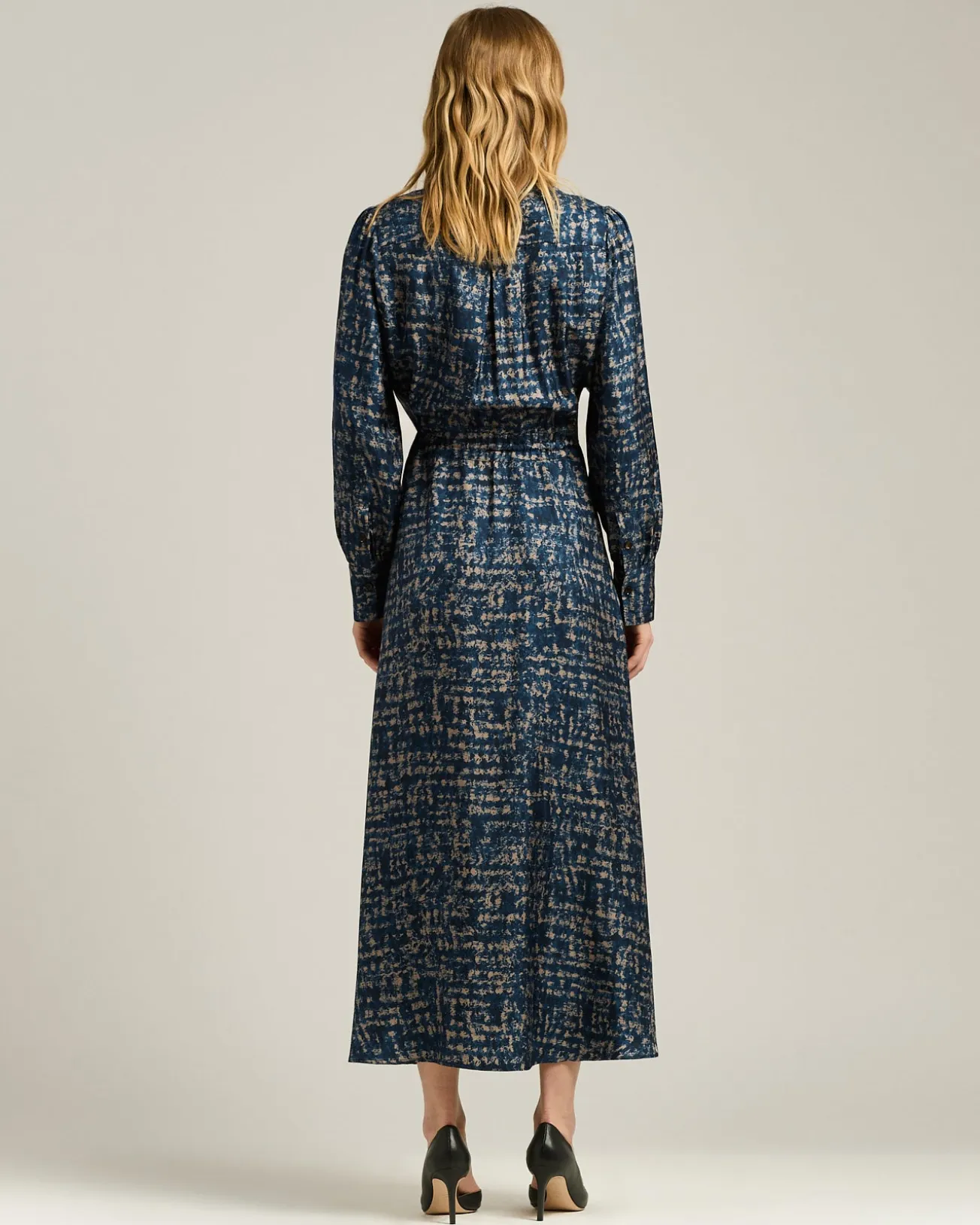 LIGHT BLUE PATTERNED SILK MIDI SHIRT DRESS