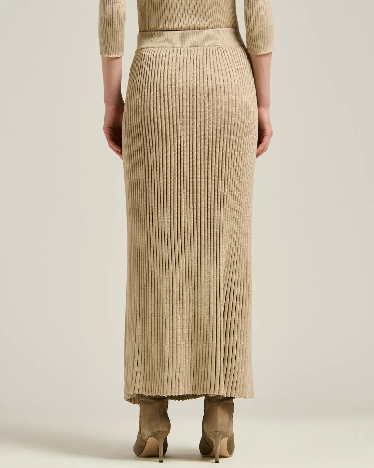 LONG SKIRT IN WOOL LAMÉ BEIGE WITH PLEATS