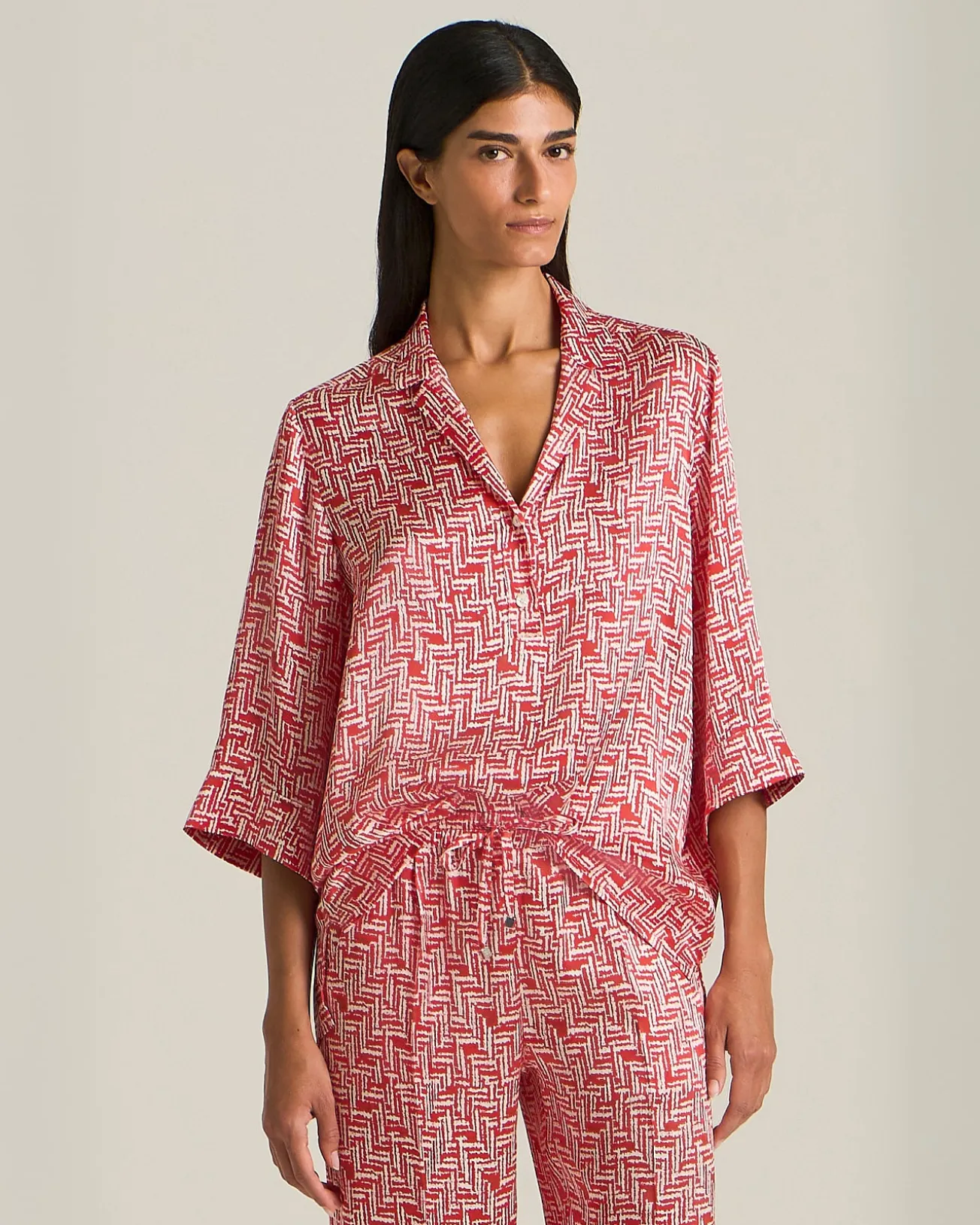 OVERSIZED SILK BLOUSE WITH SCARLET STAIRS PATTERN