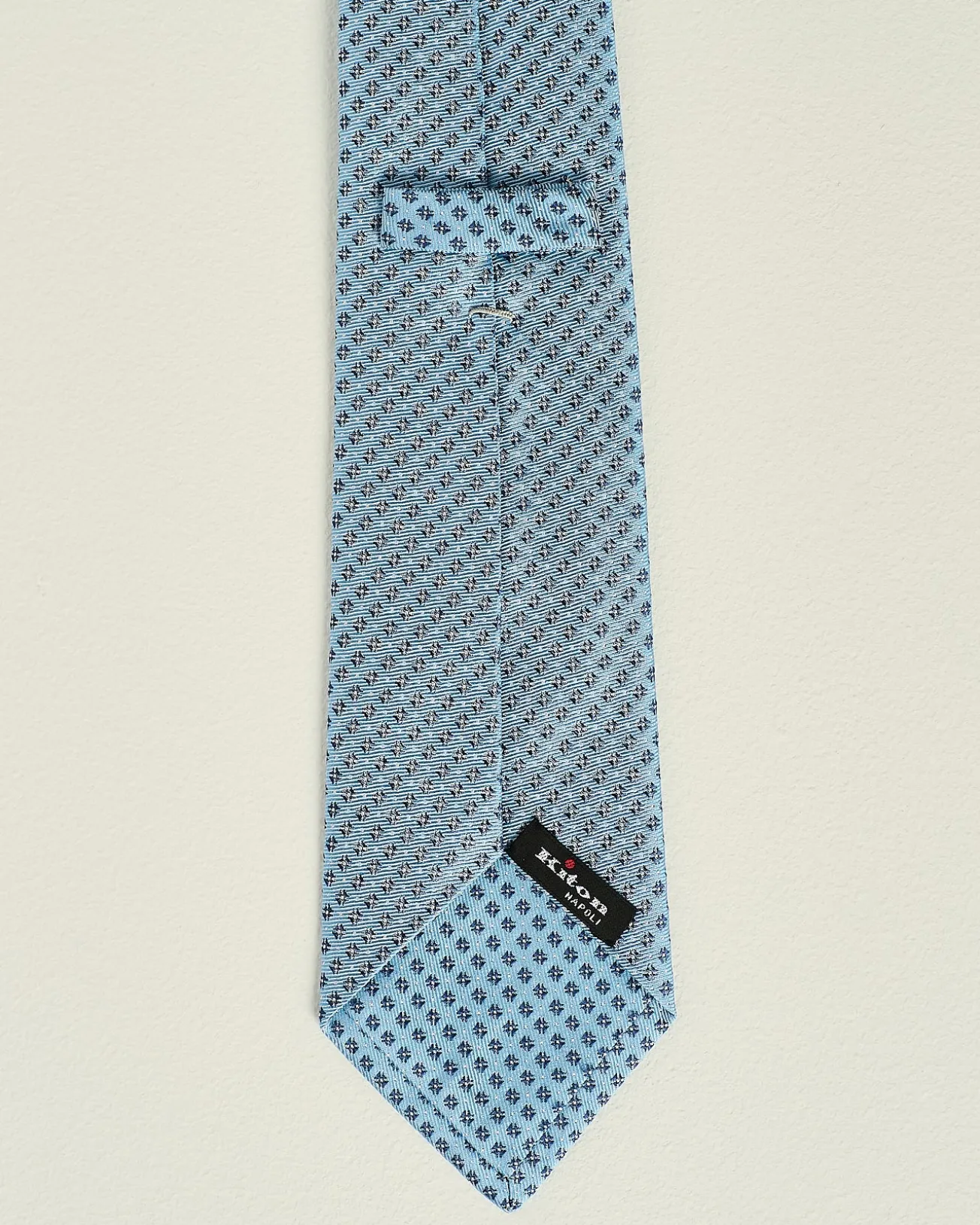 PATTERNED SILK TIE