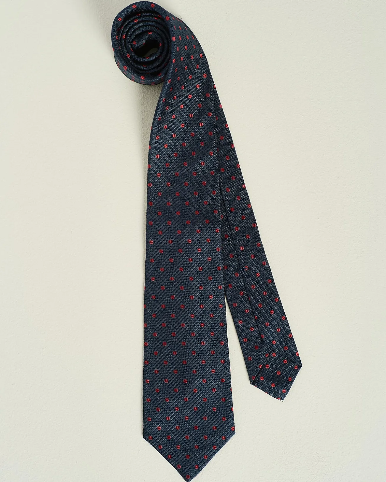 PATTERNED SILK TIE