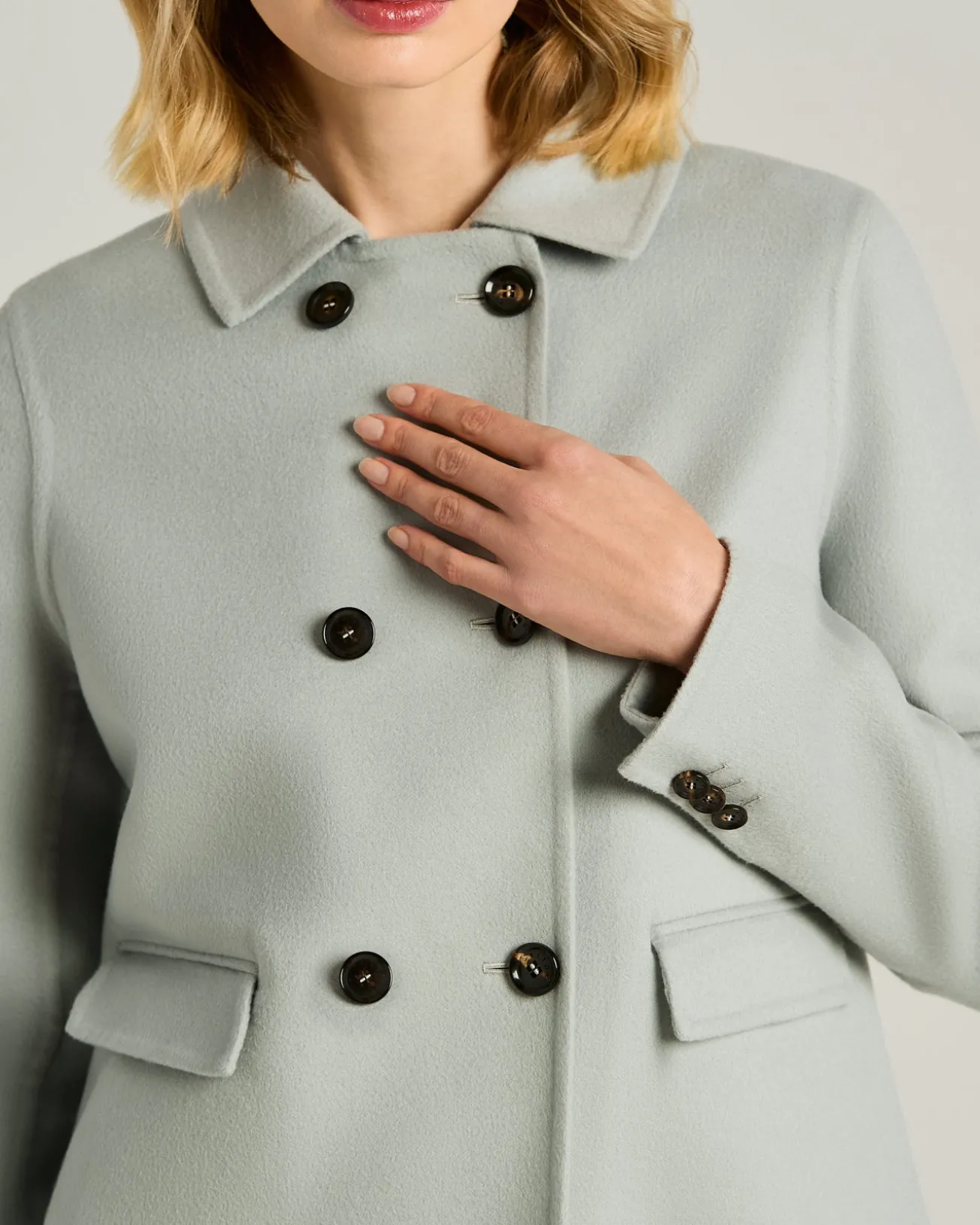 PURE CASHMERE DOUBLE-BREASTED GREY OVERCOAT