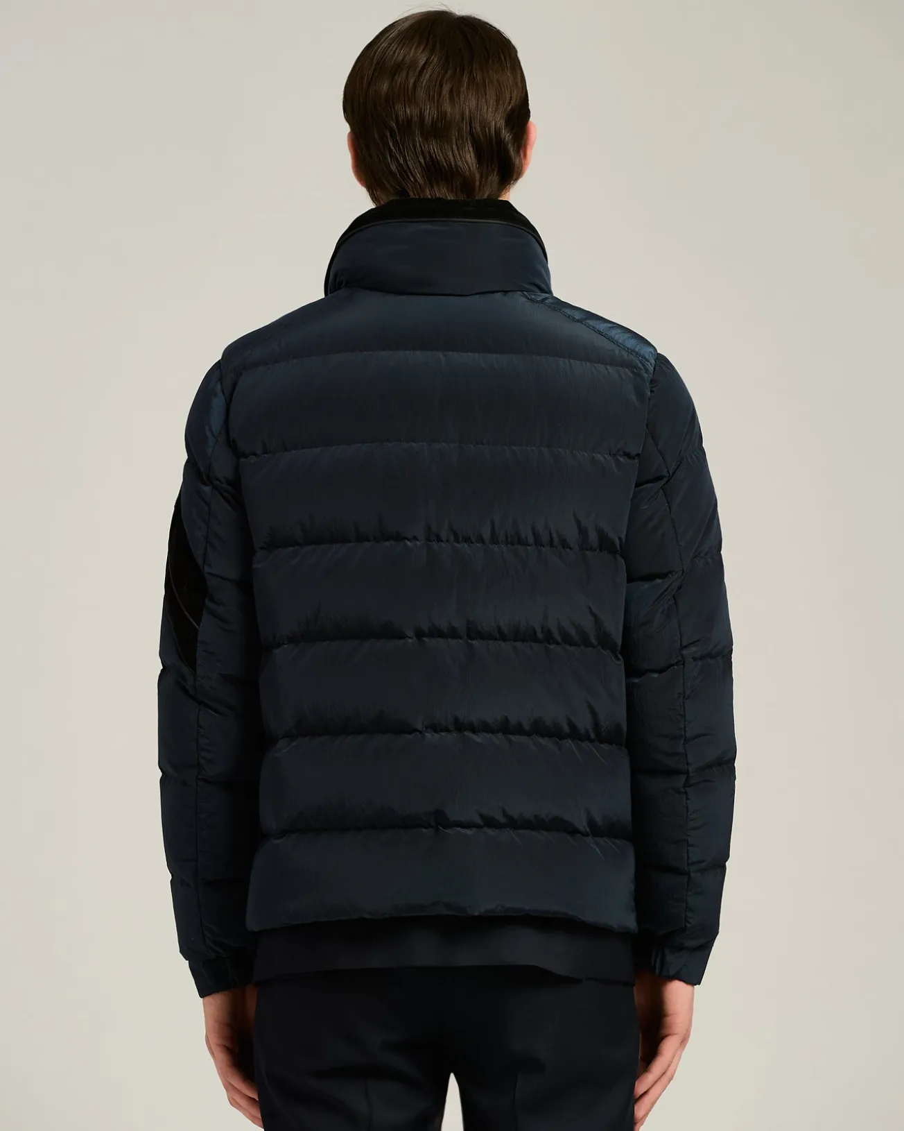 QUILTED BOMBER IN NAVY TECHNICAL FABRIC