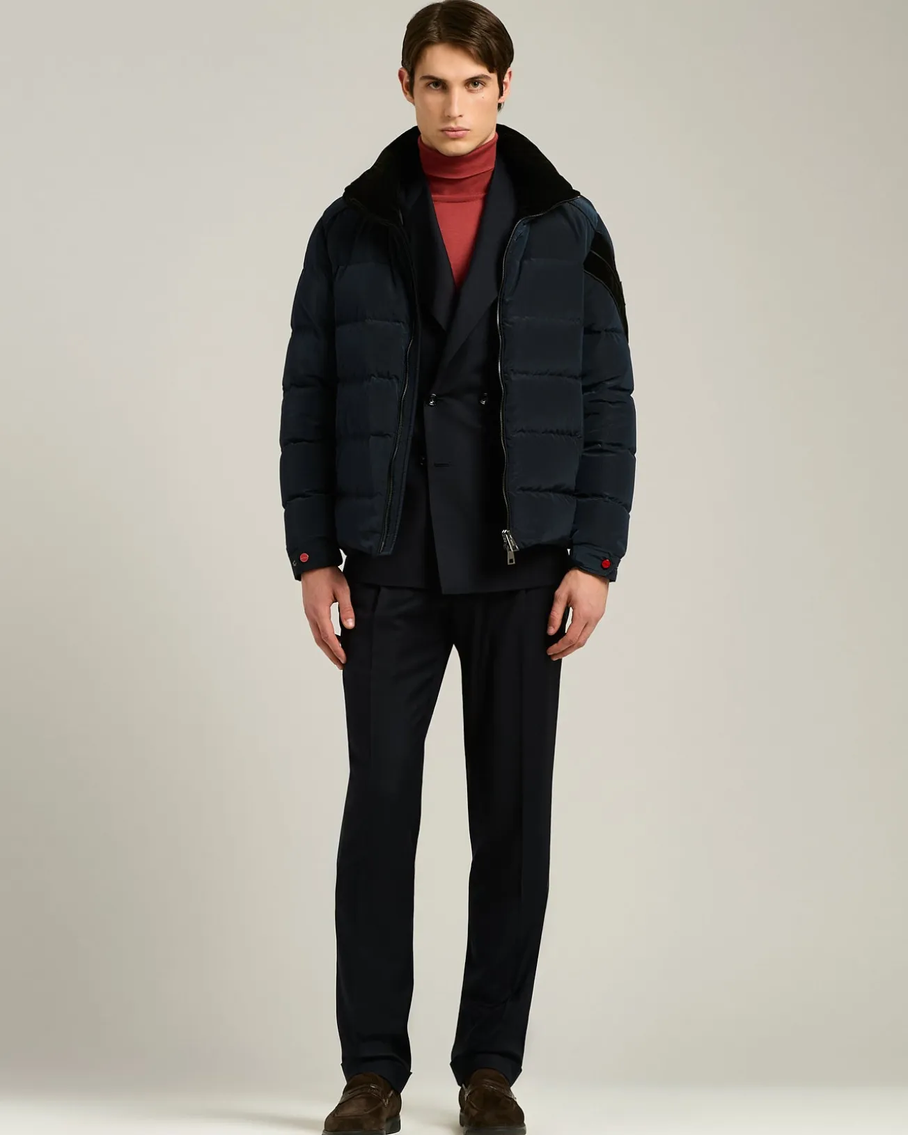 QUILTED BOMBER IN NAVY TECHNICAL FABRIC