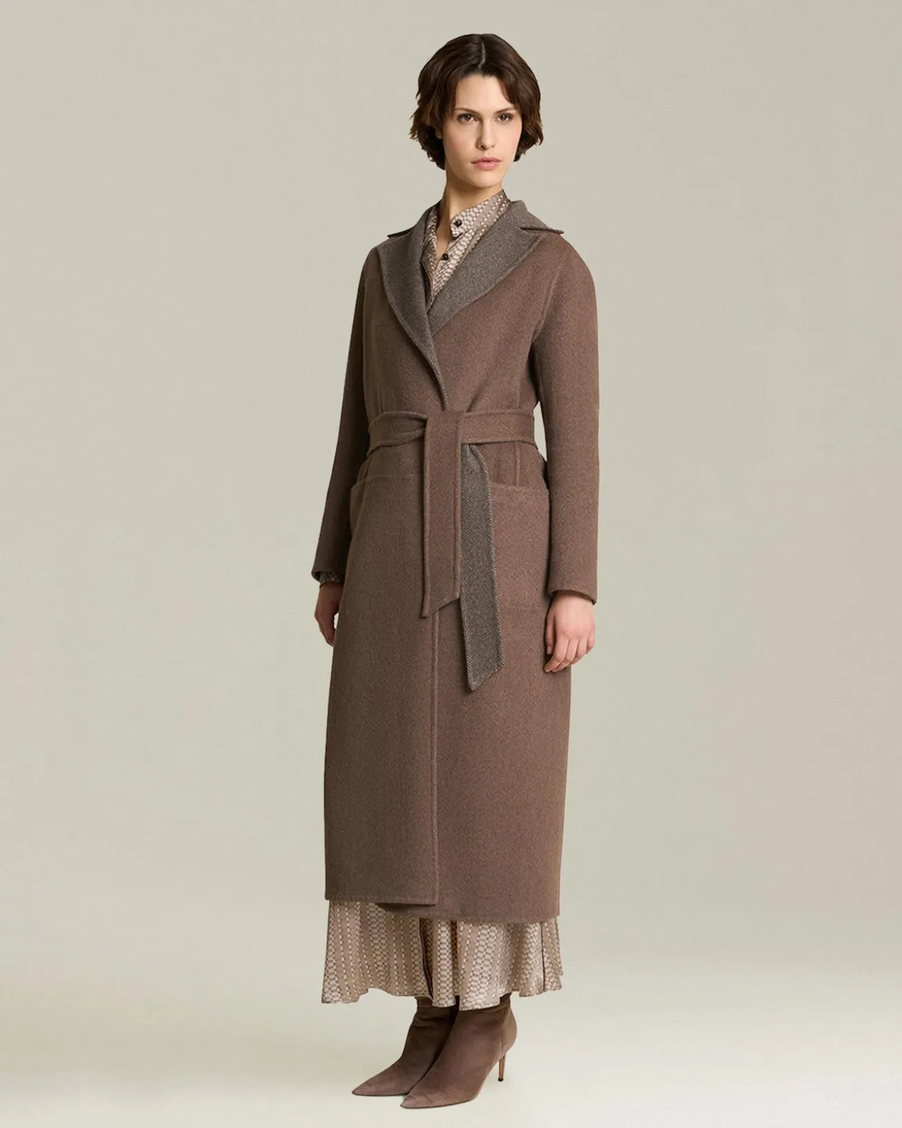 REVERSIBLE CASHMERE DOUBLE CLOTH COAT