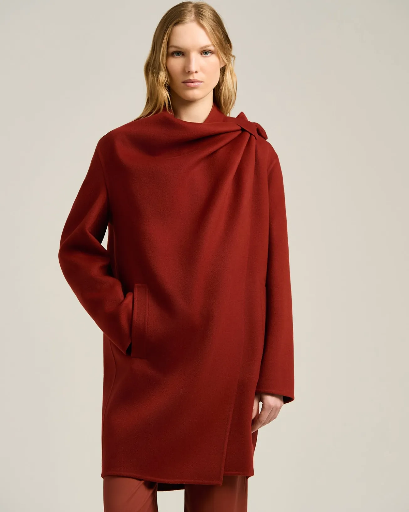 RUST PURE CASHMERE COAT WITH ASYMMETRIC DRAPING