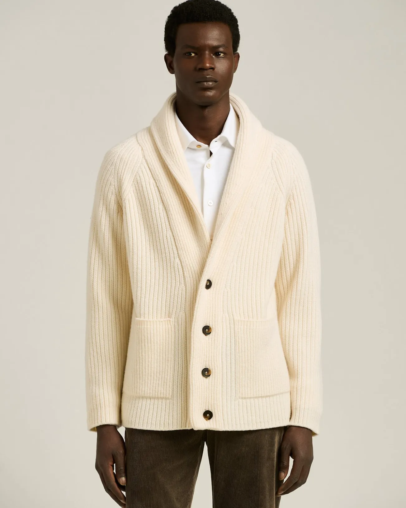 SHAWL COLLAR CARDIGAN IN WHITE WOOL AND CASHMERE