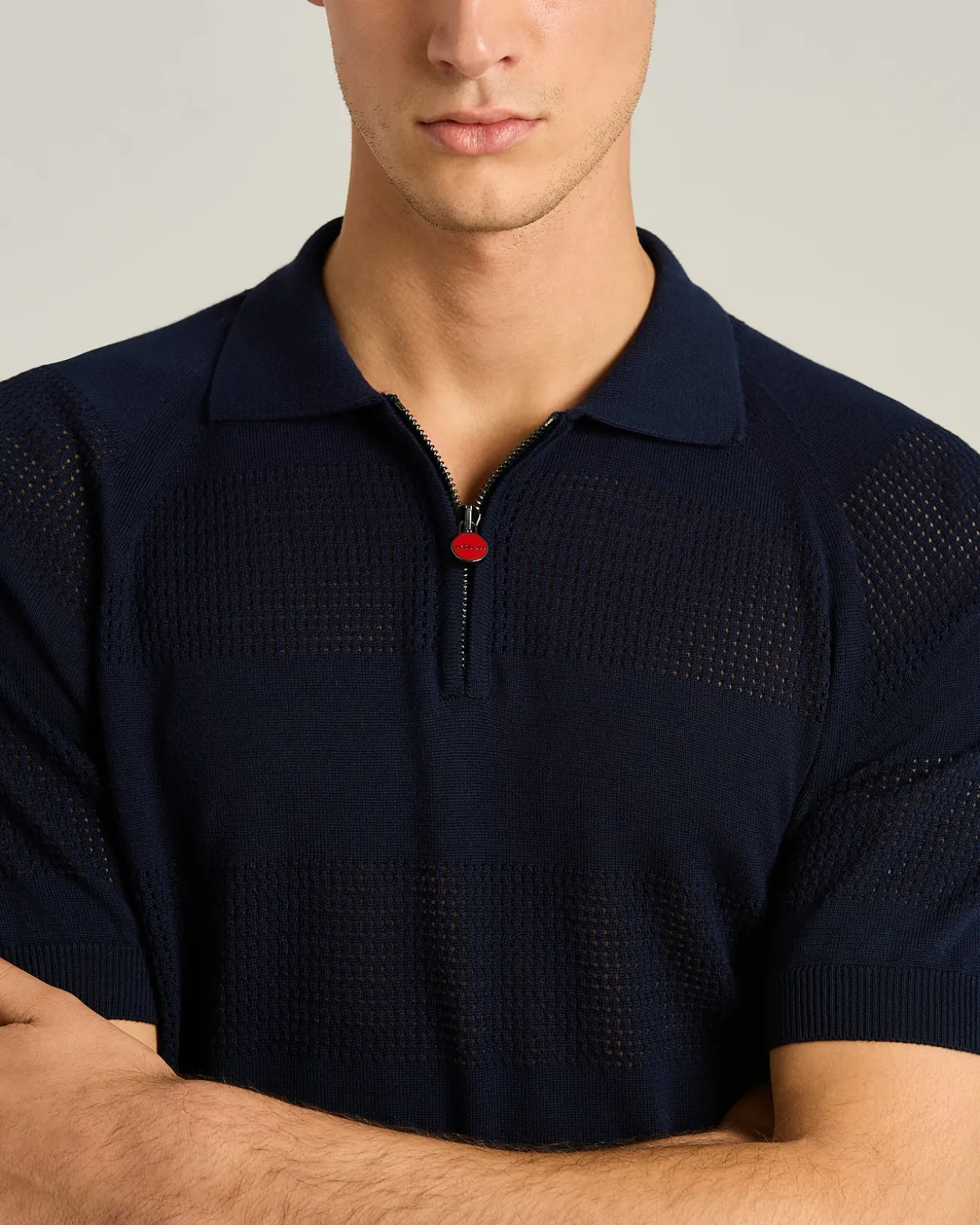 SHORT-SLEEVED ZIPPED POLO SHIRT