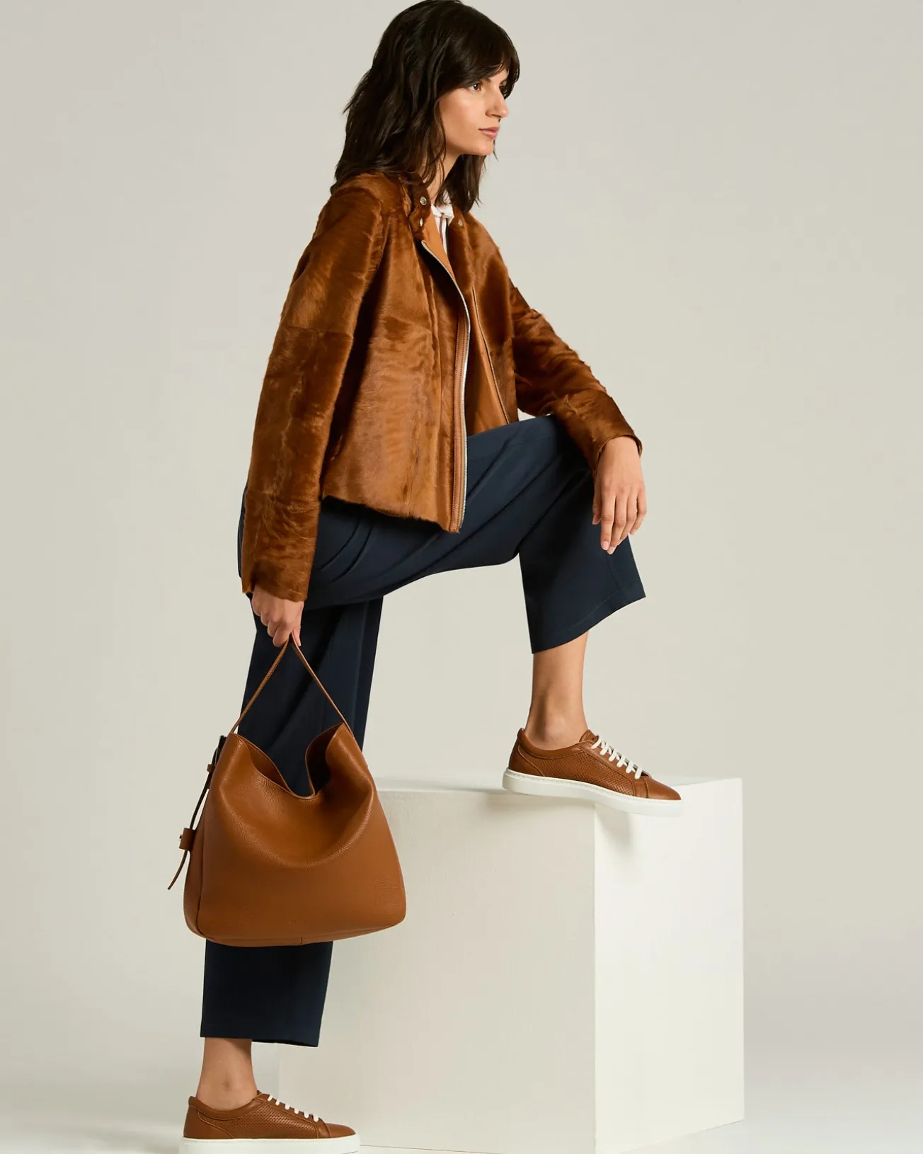 SNEAKERS IN CALFSKIN LEATHER