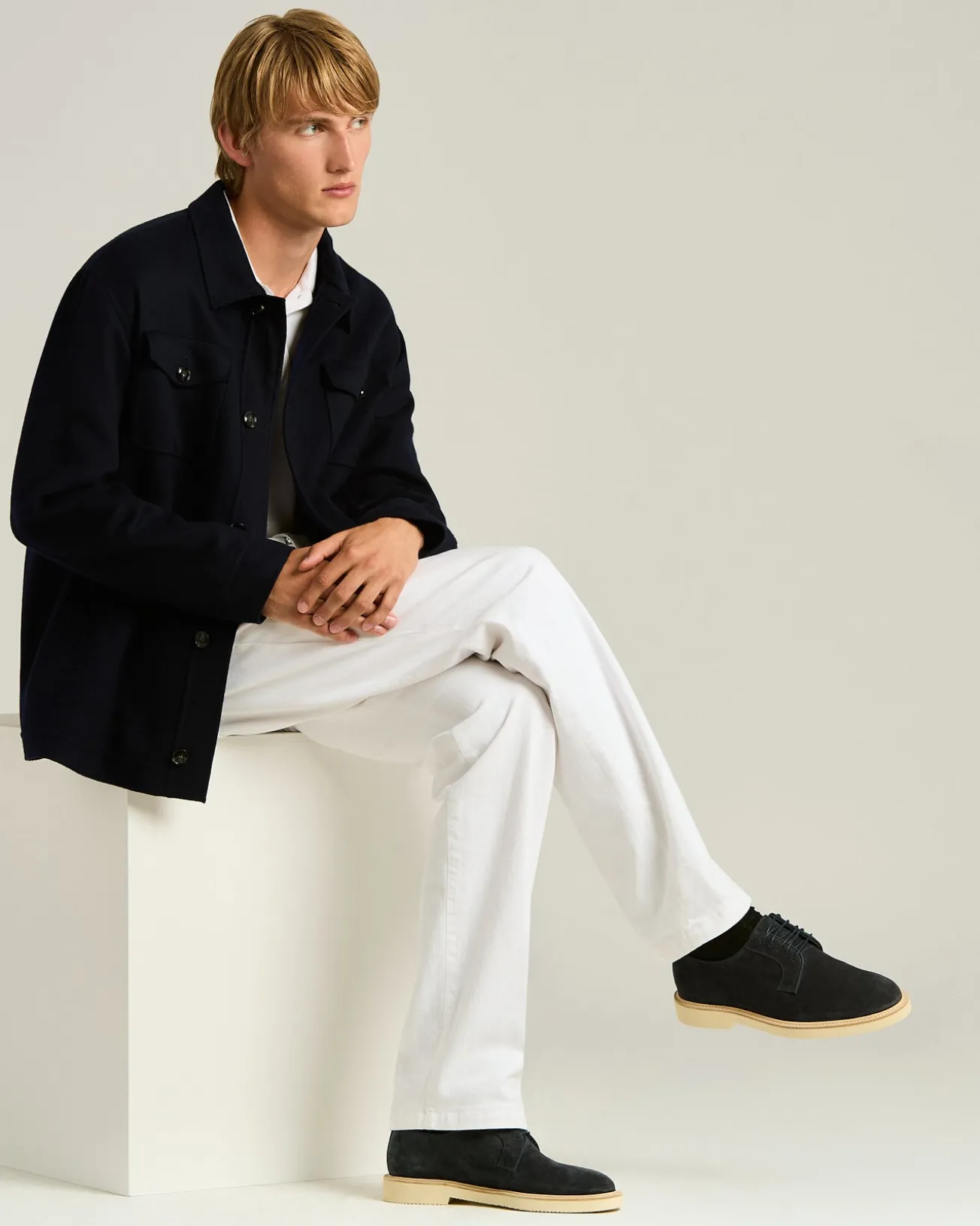 SUEDE CALFSKIN DERBY SHOE WITH RUBBER SOLE IN BLUE
