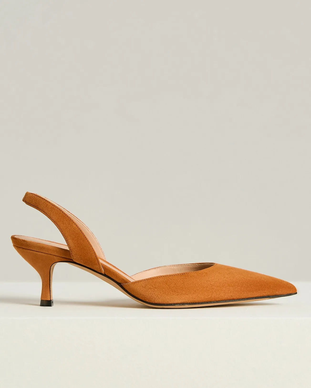 SUEDE COURT SHOE RUST CALFSKIN AND GOATSKIN