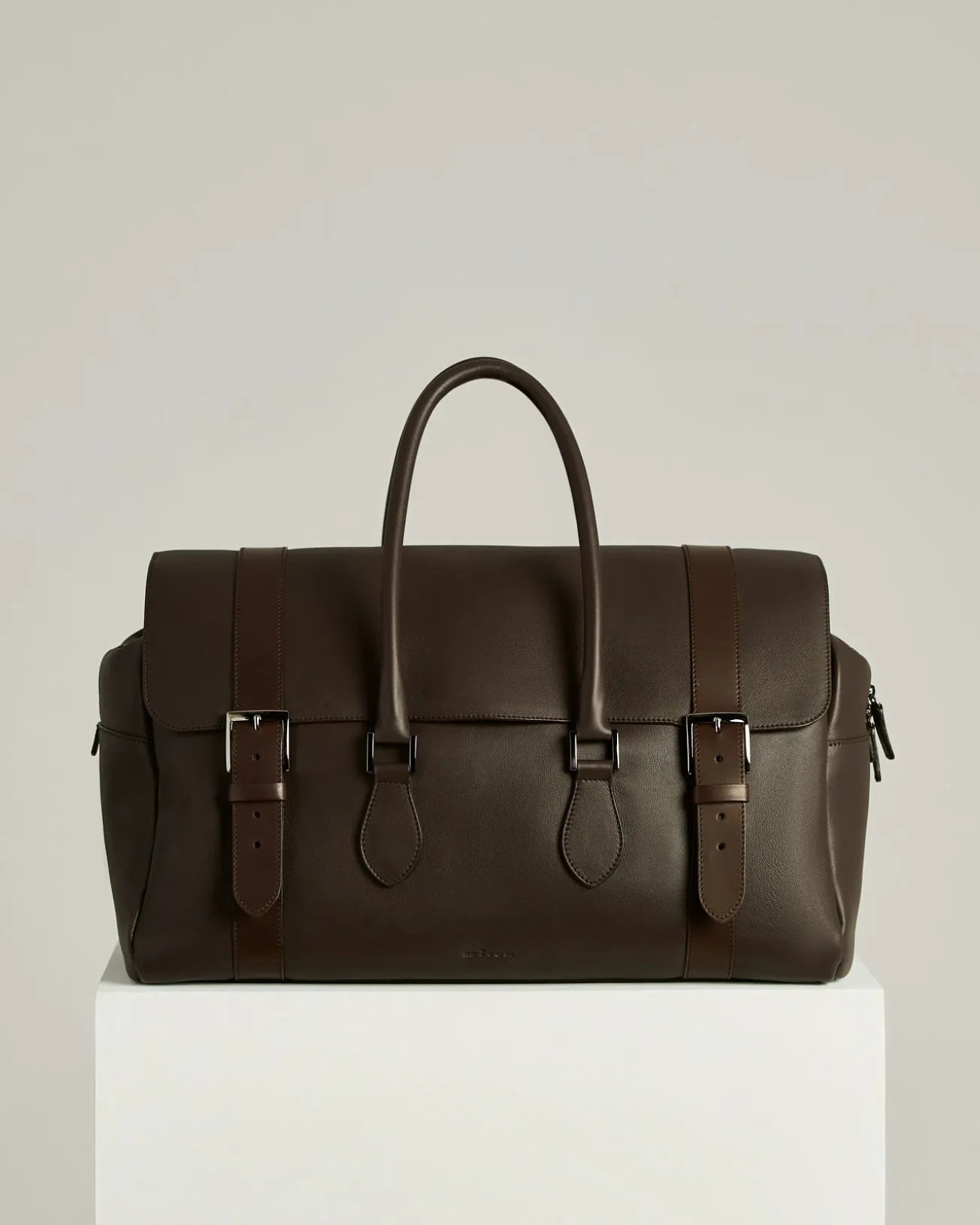 WEEKEND HOLDALL DARK BROWN CALFSKIN