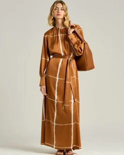 WHITE SILK SATIN DRESS WITH FLUID SILHOUETTE LEATHER