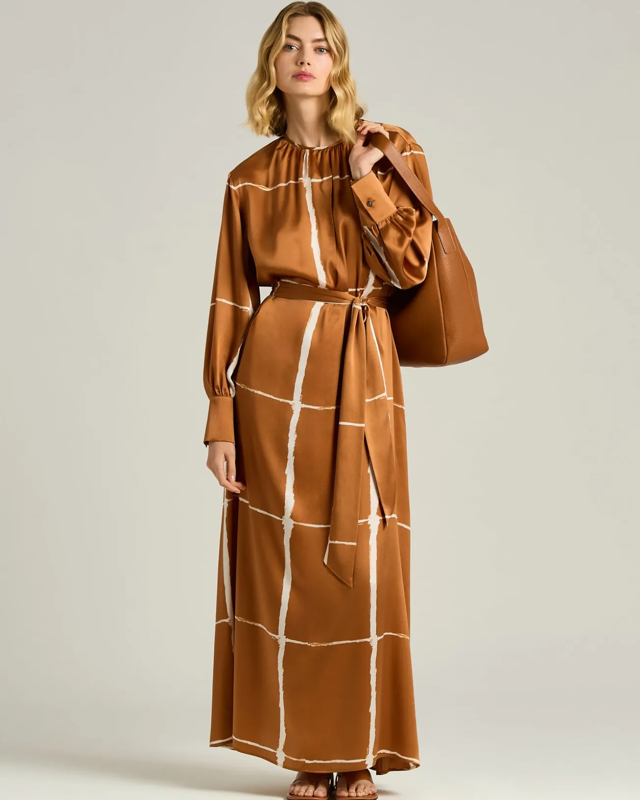 WHITE SILK SATIN DRESS WITH FLUID SILHOUETTE LEATHER