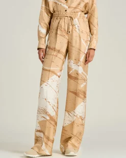 WIDE LEG TROUSERS WITH ABSTRACT PATTERN IN CAMEL SILK